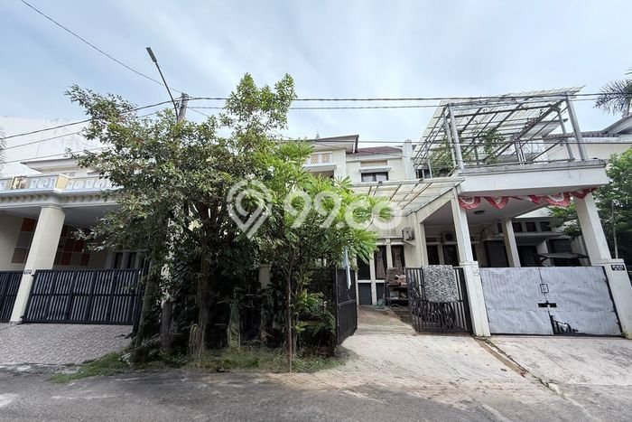 Rumah Minimalis 3 KT di Harapan Indah Bekasi Semi Furnished Rumah Minimalis 3 KT di Harapan Indah Bekasi Semi Furnished