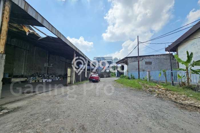 AREA BERKEMBANG! Gudang Disewakan Kawasan , Luas 1000m2m², Ready Operasional AREA BERKEMBANG! Gudang Disewakan Kawasan , Luas 1000m2m², Ready Operasional