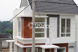 Jual Rumah Bagus Siap Huni LB 90m2 di Cibinong, Bogor Jual Rumah Bagus Siap Huni LB 90m2 di Cibinong, Bogor