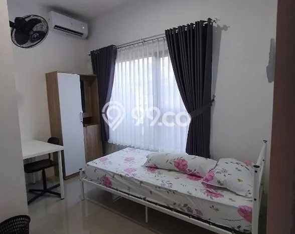 Dijual Kost di Cimanggis, Depok, 11 KT, 11 KM, Luas 195m2 Dijual Kost di Cimanggis, Depok, 11 KT, 11 KM, Luas 195m2