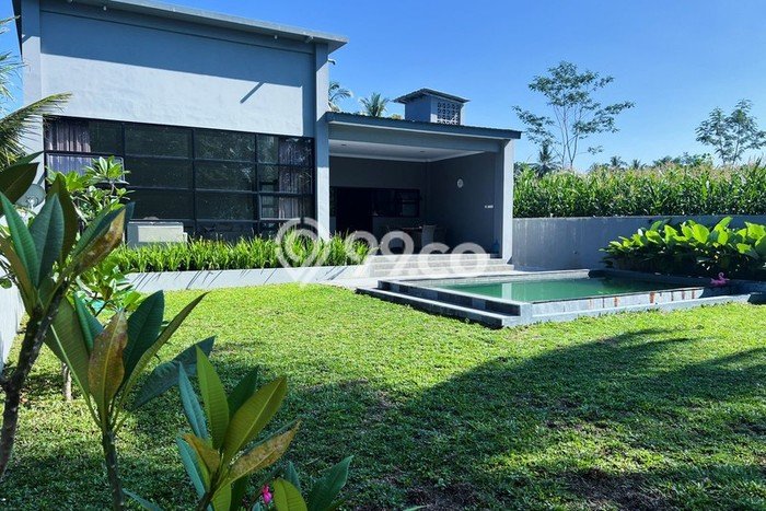 FOR SALE! Vila di Turi, Luas 891m2m², Posisi Strategis FOR SALE! Vila di Turi, Luas 891m2m², Posisi Strategis