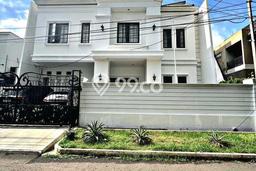 Jual Rumah Mewah Elegan Dengan View Cantik di Pulomas, Jakarta Timur Jual Rumah Mewah Elegan Dengan View Cantik di Pulomas, Jakarta Timur
