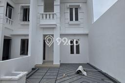 Siap Huni Rumah Minimalis & Modern LB 110m2 di Pondok Kopi Siap Huni Rumah Minimalis & Modern LB 110m2 di Pondok Kopi