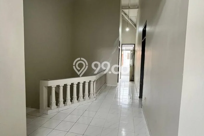 Disewakan! Rumah 6 Kamar Tidur &
2 Kamar Mandi di Pondok Kelapa, Jakarta Timur Disewakan! Rumah 6 Kamar Tidur &
2 Kamar Mandi di Pondok Kelapa, Jakarta Timur