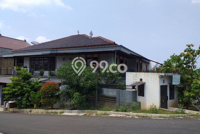 Dijual Rumah Premium dengan Fasilitas Sekitar Lengkap di Duren Sawit, Jakarta Timur Dijual Rumah Premium dengan Fasilitas Sekitar Lengkap di Duren Sawit, Jakarta Timur