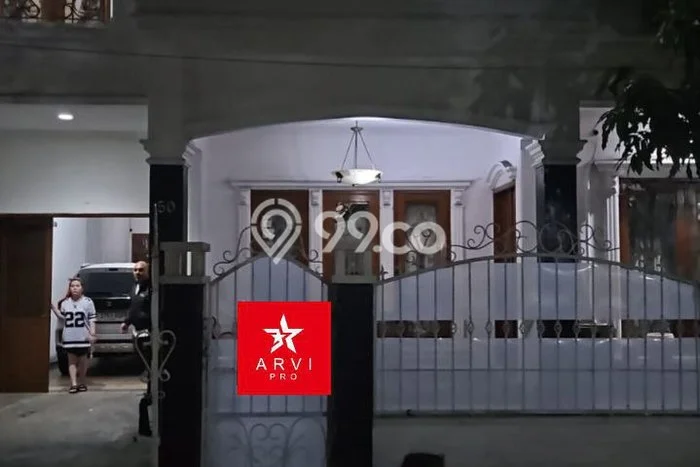 Rumah Kontrakan Jakarta Timur LT 264m2 LB 450m2 Kawasan Rawamangun Rumah Kontrakan Jakarta Timur LT 264m2 LB 450m2 Kawasan Rawamangun
