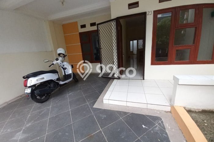 Jual Rumah Bagus Siap Huni LB 95m2 di Bekasi Barat, Bekasi Jual Rumah Bagus Siap Huni LB 95m2 di Bekasi Barat, Bekasi
