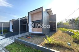 Dijual Rumah 3 Kamar Lokasi Strategis Nyaman dan Strategis di Semarang Barat Dijual Rumah 3 Kamar Lokasi Strategis Nyaman dan Strategis di Semarang Barat