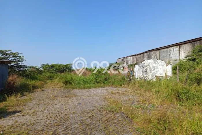 Kavling Tanah Dijual di Asemrowo, Surabaya, Luas 1235m2 Area Strategis Kavling Tanah Dijual di Asemrowo, Surabaya, Luas 1235m2 Area Strategis