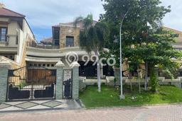 Dijual Hunian Mewah dengan Fasilitas Sekitar Komplit di Dukuh Pakis, Surabaya Dijual Hunian Mewah dengan Fasilitas Sekitar Komplit di Dukuh Pakis, Surabaya