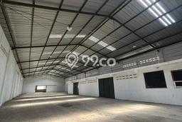 Gudang Dijual di Gresik LT 1300m2 & LB 700m2 Lokasi Terbaik! Gudang Dijual di Gresik LT 1300m2 & LB 700m2 Lokasi Terbaik!