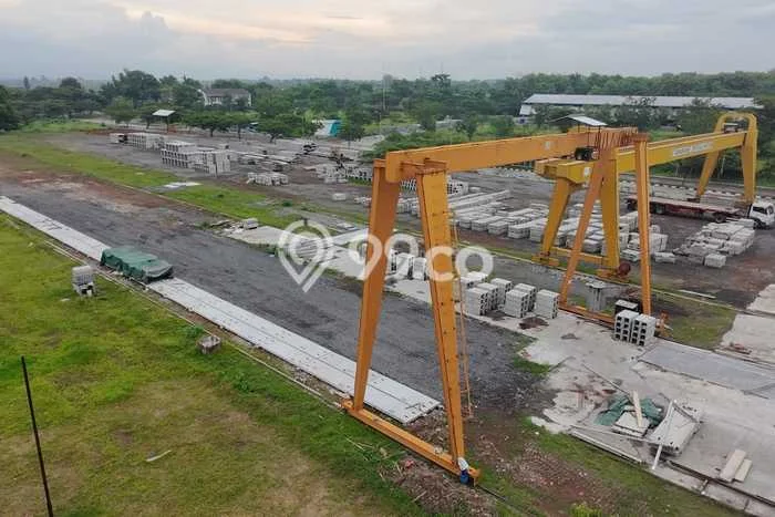 Unit Pabrik Dijual di Probolinggo LT 87903m2 & LB 36844m2 Unit Pabrik Dijual di Probolinggo LT 87903m2 & LB 36844m2