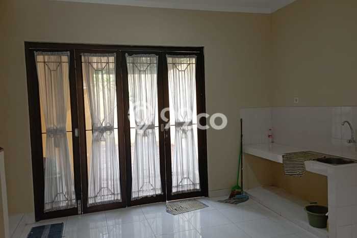 Dijual Rumah Modern 4 KT di Graha Raya, Tangerang Selatan Dijual Rumah Modern 4 KT di Graha Raya, Tangerang Selatan