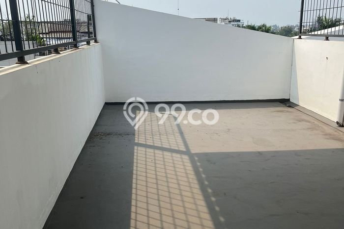 Dijual! Ruko di Puri Indah Jakarta Barat LT 56m2 / LB 100m2 Kawasan Bisnis Dijual! Ruko di Puri Indah Jakarta Barat LT 56m2 / LB 100m2 Kawasan Bisnis