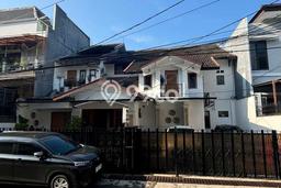 For Sale! Premium House LT 373m2 Desain Modern di Gandaria For Sale! Premium House LT 373m2 Desain Modern di Gandaria