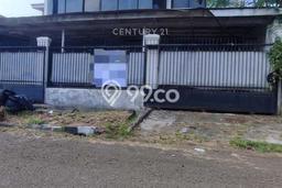 Rumah Luas Asri 2 KT Siap Huni di Bintaro Jakarta Selatan Rumah Luas Asri 2 KT Siap Huni di Bintaro Jakarta Selatan