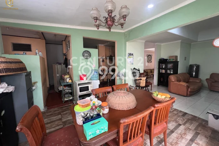 Rumah Mewah Dijual LT 380m2 di Ciputat, Tangerang Selatan Rumah Mewah Dijual LT 380m2 di Ciputat, Tangerang Selatan