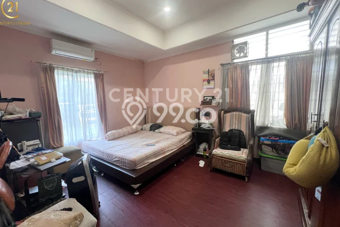 Rumah Mewah Dijual LT 380m2 di Ciputat, Tangerang Selatan Rumah Mewah Dijual LT 380m2 di Ciputat, Tangerang Selatan