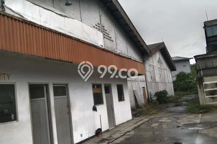 Unit Pabrik Dijual di Cikupa Tangerang Luas Tanah 5400m2, Luas Bangunan 2500m2 Unit Pabrik Dijual di Cikupa Tangerang Luas Tanah 5400m2, Luas Bangunan 2500m2
