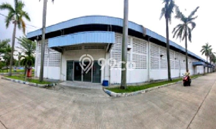 Jual Gudang Area Komersial Kawasan Jatake, Luas 9240m2m², Jalan Raya Jual Gudang Area Komersial Kawasan Jatake, Luas 9240m2m², Jalan Raya