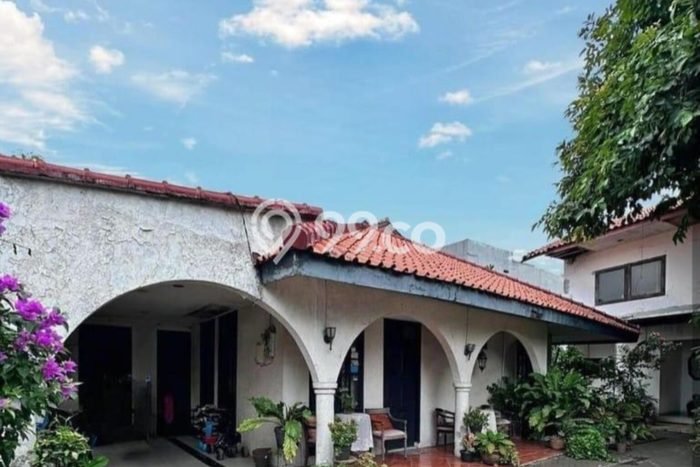 Jual Rumah Luas Megah Dengan View Cantik di Salemba, Jakarta Pusat Jual Rumah Luas Megah Dengan View Cantik di Salemba, Jakarta Pusat