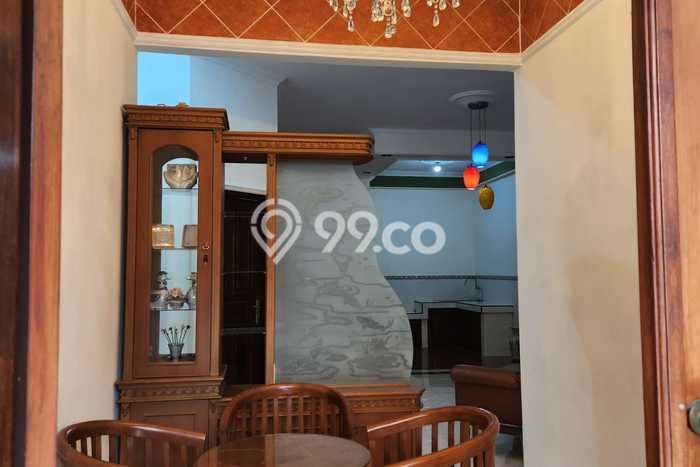 PRIME PROPERTY! Rumah area Banyumanik, 2 KM, Area Elite, LT 120m² Bangunan 120m² PRIME PROPERTY! Rumah area Banyumanik, 2 KM, Area Elite, LT 120m² Bangunan 120m²