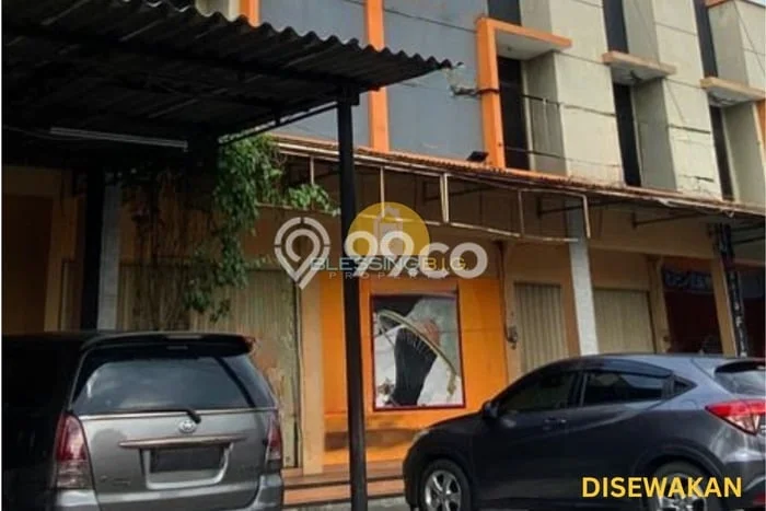 For Rent Ruko Kawasan Strategis di Banyumanik, Luas 250m², Siap Operasi For Rent Ruko Kawasan Strategis di Banyumanik, Luas 250m², Siap Operasi