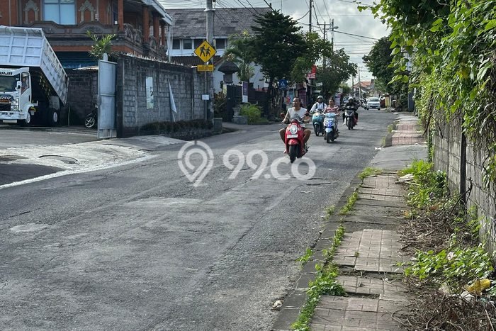 Lahan Dijual Lokasi Denpasar Utara, Denpasar dengan Luas Tanah 990m2 dan Status SHM Lahan Dijual Lokasi Denpasar Utara, Denpasar dengan Luas Tanah 990m2 dan Status SHM