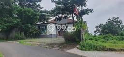 Vila Kawasan , Luas 1400m2m², Akses Mudah Fasilitas Umum Vila Kawasan , Luas 1400m2m², Akses Mudah Fasilitas Umum