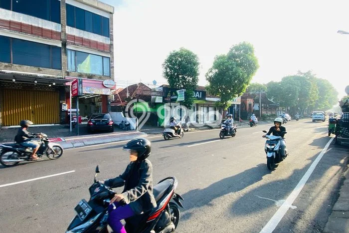 Ruko paling strategis disewakan di Denpasar Timur Denpasar Ruko paling strategis disewakan di Denpasar Timur Denpasar