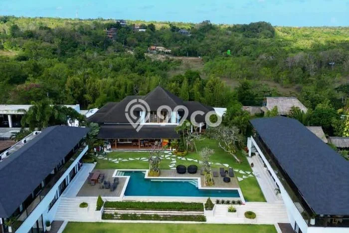 Vila Kawasan Kuta, Luas 3500m2m², Akses ke beragam fasilitas umum Vila Kawasan Kuta, Luas 3500m2m², Akses ke beragam fasilitas umum