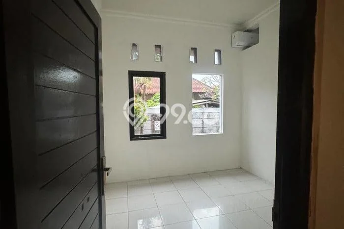 Rumah Minimalis 3 KT LT 210m2 di Jimbaran Rumah Minimalis 3 KT LT 210m2 di Jimbaran