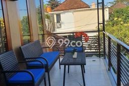 DIJUAL! Vila Kawasan , Luas 300m2m², Lokasi Strategis DIJUAL! Vila Kawasan , Luas 300m2m², Lokasi Strategis