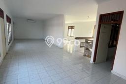 Komersial Lokasi Premium Kawasan Denpasar Selatan, Luas 350m², Pusat Bisnis Komersial Lokasi Premium Kawasan Denpasar Selatan, Luas 350m², Pusat Bisnis
