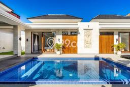 FOR SALE! Vila Kawasan , Luas 300m2m², Dekat ke Fasilitas Umum FOR SALE! Vila Kawasan , Luas 300m2m², Dekat ke Fasilitas Umum