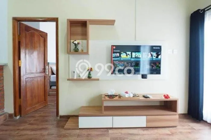 Hunian Cantik Modern Lb 200m2 di Ubud, Gianyar Hunian Cantik Modern Lb 200m2 di Ubud, Gianyar