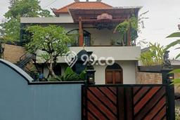 Vila Kawasan Kediri, Dimensi 105m2m², Dekat dengan transportasi umum Vila Kawasan Kediri, Dimensi 105m2m², Dekat dengan transportasi umum
