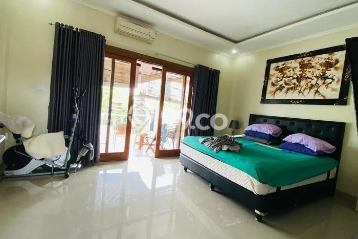Rumah Luas Asri 3 KT Siap Pakai di Jimbaran Badung Rumah Luas Asri 3 KT Siap Pakai di Jimbaran Badung