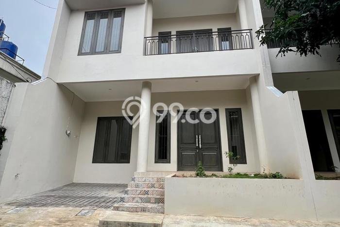 UNIT SPESIAL! Rumah di Pejaten, 4 KT, Dekat Pusat Kota, LT 180m² LB 250m² UNIT SPESIAL! Rumah di Pejaten, 4 KT, Dekat Pusat Kota, LT 180m² LB 250m²