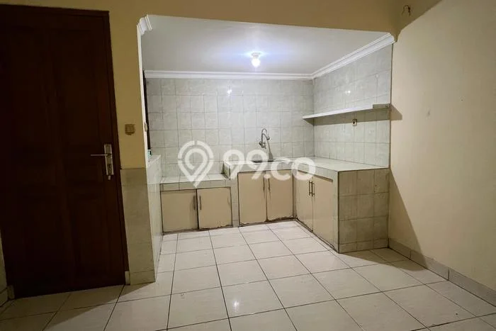 Disewakan! Rumah 3 Kamar Tidur &
3 Kamar Mandi di Pejaten, Jakarta Selatan Disewakan! Rumah 3 Kamar Tidur &
3 Kamar Mandi di Pejaten, Jakarta Selatan