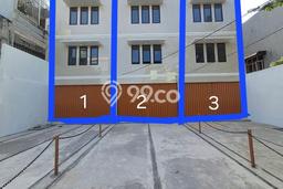 Disewakan Ruko di Kawasan Ramai Mampang Luas 278m2 Disewakan Ruko di Kawasan Ramai Mampang Luas 278m2