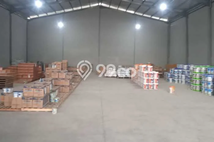 Gudang Disewakan di Area Ramai Benowo, Surabaya Gudang Disewakan di Area Ramai Benowo, Surabaya