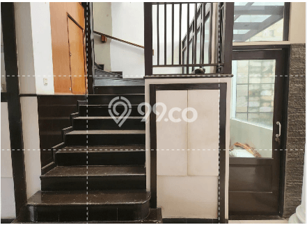 Jual Rumah Luas Elegan Dengan View Eksklusif di Raya Darmo, Surabaya Jual Rumah Luas Elegan Dengan View Eksklusif di Raya Darmo, Surabaya