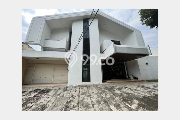 Dijual Rumah Premium dengan Fasilitas Sekitar Komplit di Mampang Prapatan, Jakarta Selatan Dijual Rumah Premium dengan Fasilitas Sekitar Komplit di Mampang Prapatan, Jakarta Selatan