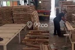 Gudang Bagus Dijual LB 200m2 Lokasi Strategis Bekasi Area Cocok untuk Berbisnis Gudang Bagus Dijual LB 200m2 Lokasi Strategis Bekasi Area Cocok untuk Berbisnis