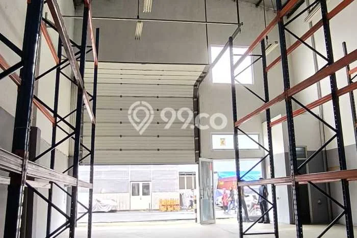 Disewakan Gudang di Cakung Jakarta Timur LT 162m2, LB 135m2 Disewakan Gudang di Cakung Jakarta Timur LT 162m2, LB 135m2