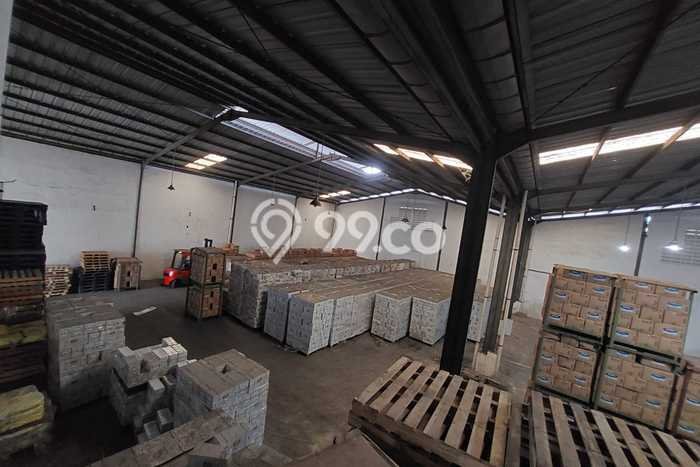 Gudang Disewakan di Kawasan Ramai Cibitung, Bekasi Gudang Disewakan di Kawasan Ramai Cibitung, Bekasi