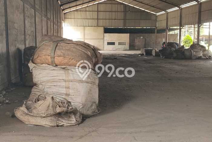Unit Gudang disewakan di Bekasi Timur Bekasi dengan LT 6918m2 / LB 4800m2 Unit Gudang disewakan di Bekasi Timur Bekasi dengan LT 6918m2 / LB 4800m2