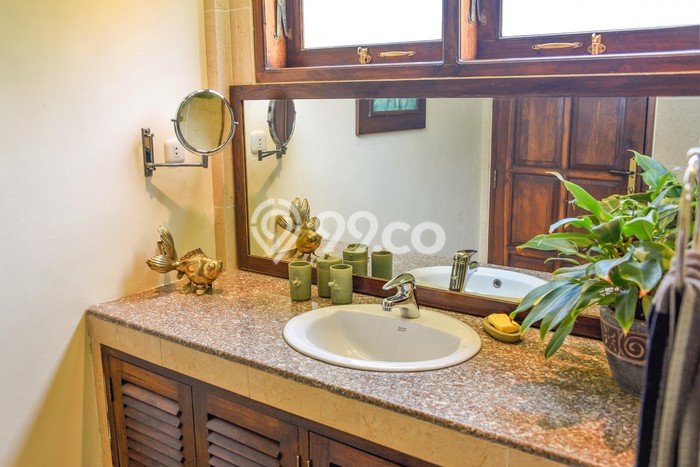 Vila Kawasan , Area 1440m2m², Posisi Strategis Vila Kawasan , Area 1440m2m², Posisi Strategis