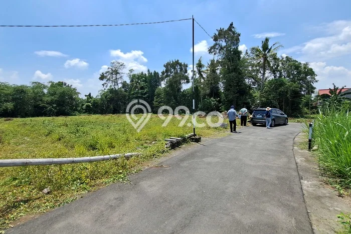 Tanah Dijual Lokasi Kalasan, Sleman Luas 121m2 Legalitas Aman Tanah Dijual Lokasi Kalasan, Sleman Luas 121m2 Legalitas Aman
